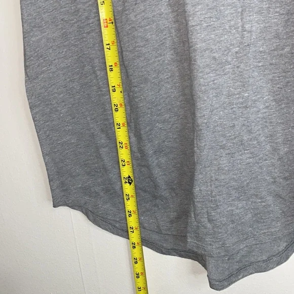 🦋NWT PINK Grey t-shirt! - Picture 7 of 8